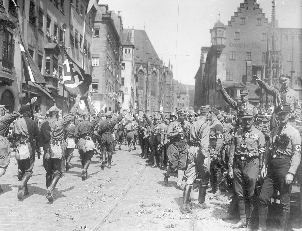 Congreso del Partido Nacionalsocialista Alemán (NSDAP), desfile en Núremberg, 1929: Adolf Hitler, Franz Pfeffer von Salomon, mitin del Partido Nazi,